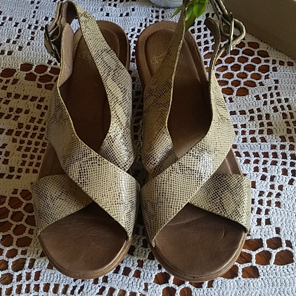 Dansko snake skin print sandals 7.5